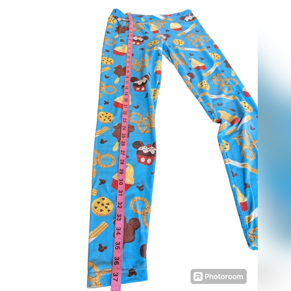 💙 🥨 Disney Snack Food Icons Full Leggings.❗️HARD TO FIND ❗️sz XS - Picture 3 of 10